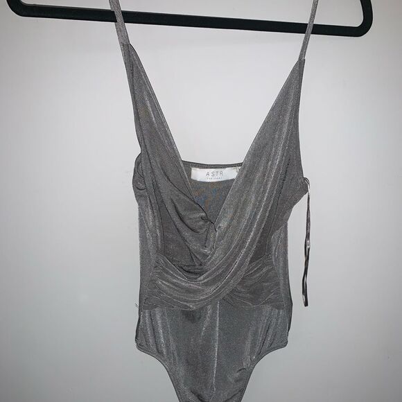 SILVER SPARKLY BODYSUIT - Picture 1 of 3